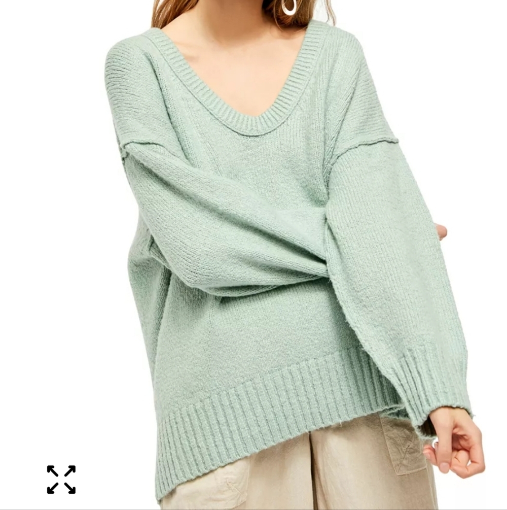 Free People Brookside Tunic Sweater Small Drop Shoulder Spearmint Green EUC